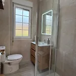 La Casa De *