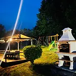La Casa De Semesterbostad *